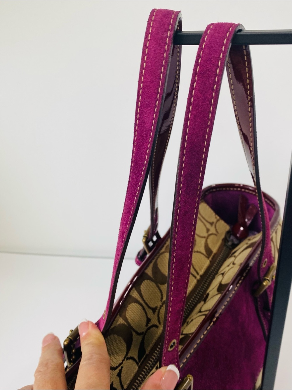 Coach Vintage Signature C Purple Suede Turnlock Tote - Picture 14 of 15